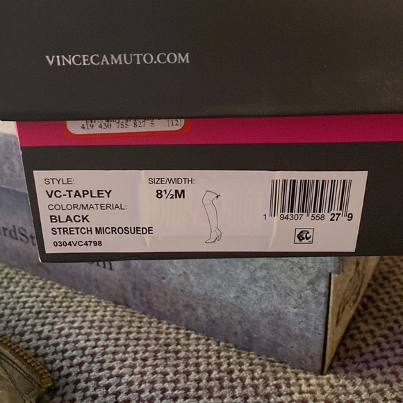 Over the knee suede boots - Picture 5 of 7